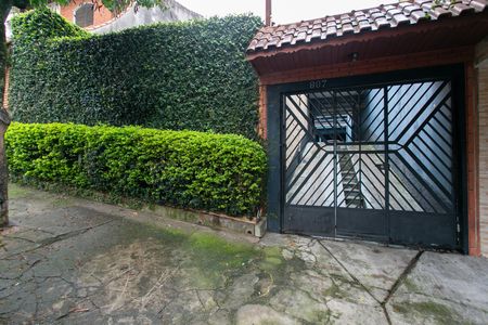 Casa à venda com 215m², 3 quartos e 7 vagasFachada 