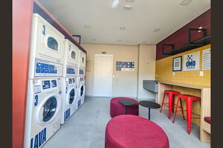 Apartamento para alugar com 38m², 2 quartos e sem vaga Apartamento para alugar com 38m², 2 quartos e sem vagaLavanderia