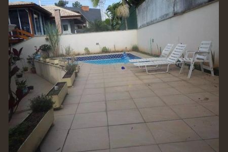 Casa de condomínio à venda com 442m², 4 quartos e 4 vagasFoto 05