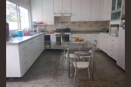 Casa de condomínio à venda com 442m², 4 quartos e 4 vagasFoto 16