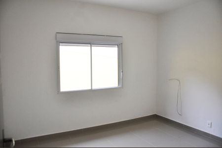 Casa para alugar com 320m², 3 quartos e 3 vagas Casa para alugar com 320m², 3 quartos e 3 vagasDetalhe - Quarto 03