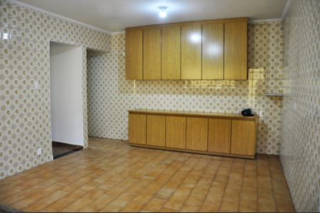 Casa para alugar com 320m², 3 quartos e 3 vagas Casa para alugar com 320m², 3 quartos e 3 vagasDetalhe - Cozinha