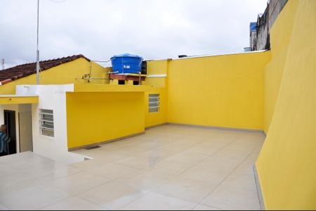 Casa para alugar com 320m², 3 quartos e 3 vagas Casa para alugar com 320m², 3 quartos e 3 vagasDetalhe - Quintal