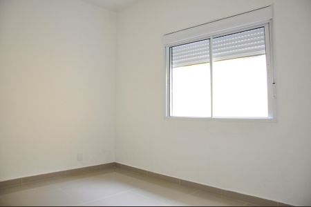 Casa para alugar com 320m², 3 quartos e 3 vagas Casa para alugar com 320m², 3 quartos e 3 vagasDetalhe - Quarto 02