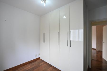 Apartamento à venda com 127m², 3 quartos e 2 vagasQuarto 2