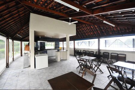 Apartamento à venda com 127m², 3 quartos e 2 vagasChurrasqueira
