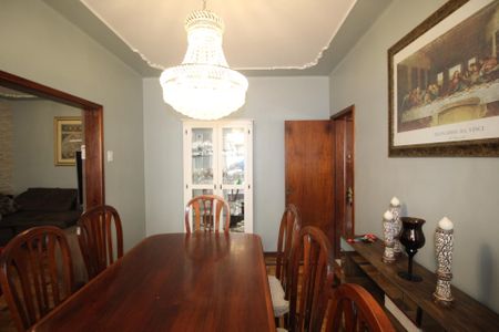 Apartamento à venda com 137m², 3 quartos e sem vagaSala de Jantar