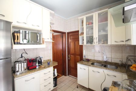 Apartamento à venda com 137m², 3 quartos e sem vagaCozinha