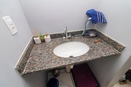 Banheiro de apartamento para alugar com 2 quartos, 37m² em Cidade Nova São Miguel, São Paulo
