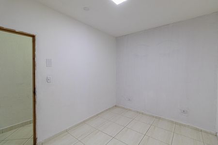 Casa para alugar com 100m², 2 quartos e sem vaga Casa para alugar com 100m², 2 quartos e sem vagaQuarto 1