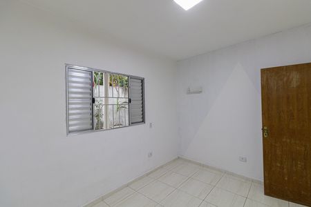 Quarto 1 de casa para alugar com 2 quartos, 100m² em Jardim Nazareth, São Paulo