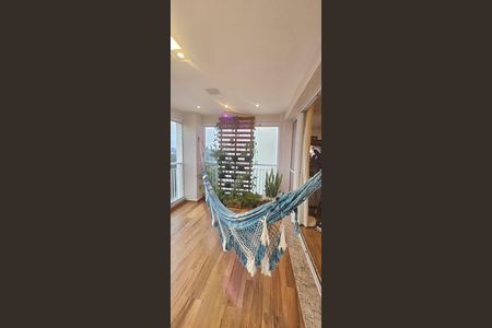 Apartamento à venda com 136m², 3 quartos e 3 vagas Apartamento à venda com 136m², 3 quartos e 3 vagasVaranda