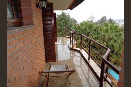 Foto 01 de casa de condomínio à venda com 4 quartos, 750m² em Residencial Tambore, Barueri