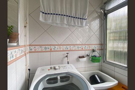 Apartamento à venda com 76m², 3 quartos e 1 vaga Apartamento à venda com 76m², 3 quartos e 1 vagaÁrea de Serviço