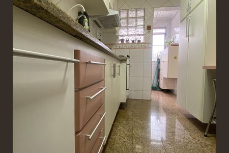 Apartamento à venda com 76m², 3 quartos e 1 vaga Apartamento à venda com 76m², 3 quartos e 1 vagaCozinha
