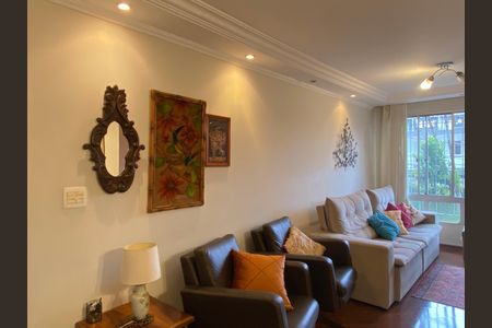Apartamento à venda com 76m², 3 quartos e 1 vaga Apartamento à venda com 76m², 3 quartos e 1 vagaSala