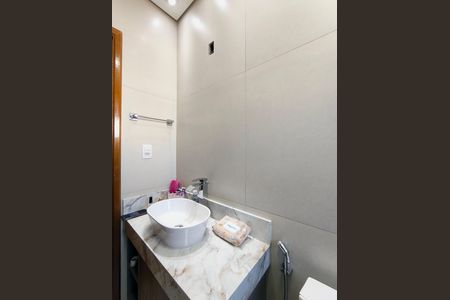 Casa de condomínio à venda com 164m², 3 quartos e 2 vagas