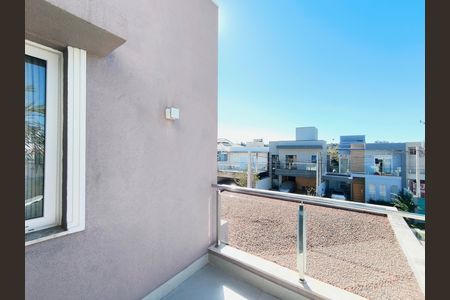 Casa de condomínio à venda com 164m², 3 quartos e 2 vagas
