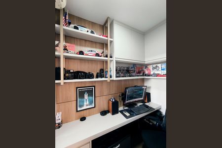 Casa de condomínio à venda com 164m², 3 quartos e 2 vagas