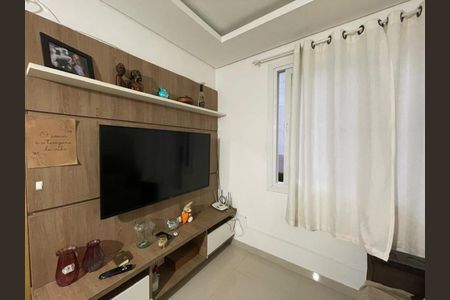 Apartamento para alugar com 70m², 2 quartos e 1 vaga