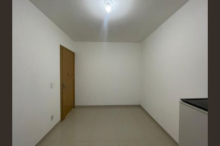 Apartamento para alugar com 70m², 2 quartos e 1 vaga