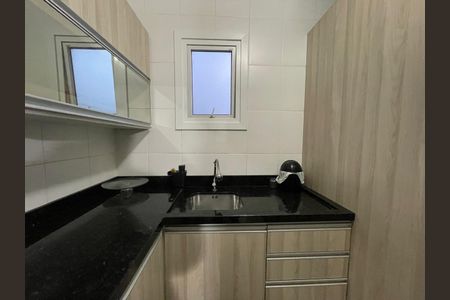 Apartamento para alugar com 70m², 2 quartos e 1 vaga
