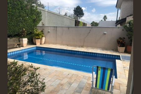 Casa de condomínio à venda com 399m², 4 quartos e 4 vagasFoto 02