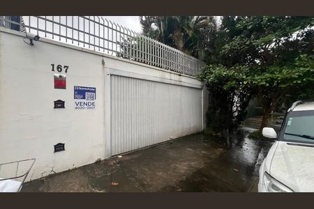 Casa à venda com 580m², 3 quartos e 5 vagasFachada