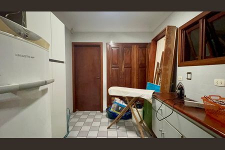 Casa à venda com 580m², 3 quartos e 5 vagasÁrea de Serviço