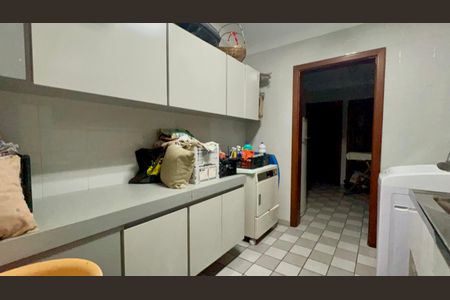 Casa à venda com 580m², 3 quartos e 5 vagasÁrea de Serviço