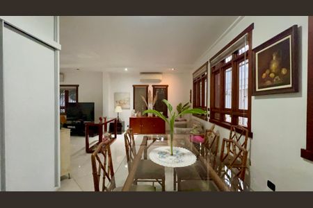 Casa à venda com 580m², 3 quartos e 5 vagasSala de Jantar