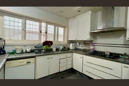 Casa à venda com 580m², 3 quartos e 5 vagasCozinha