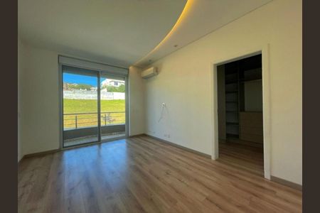 Casa de condomínio à venda com 700m², 5 quartos e 6 vagas Casa de condomínio à venda com 700m², 5 quartos e 6 vagasFoto 12