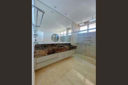 Casa de condomínio à venda com 700m², 5 quartos e 6 vagas Casa de condomínio à venda com 700m², 5 quartos e 6 vagasFoto 14