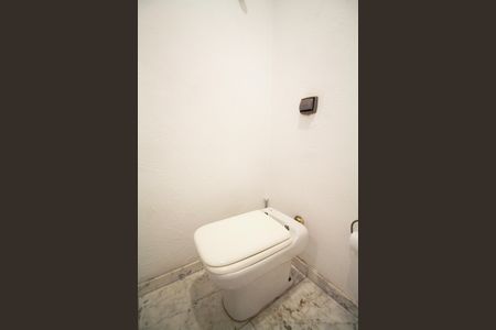 Apartamento à venda com 209m², 2 quartos e 2 vagasLavabo
