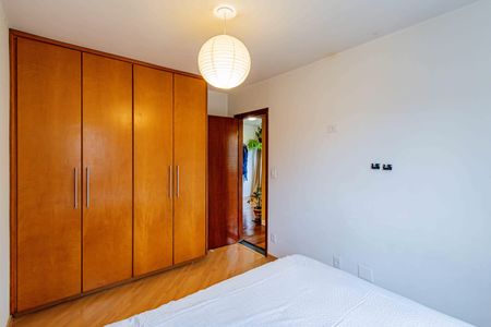 Apartamento para alugar com 64m², 2 quartos e 1 vagaQuarto 01