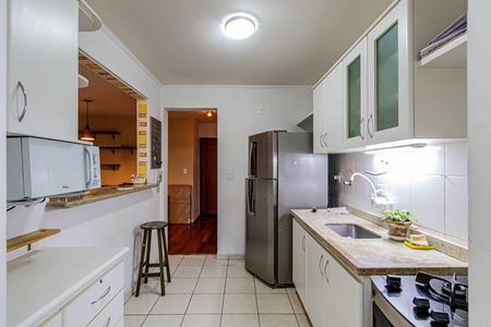 Apartamento para alugar com 64m², 2 quartos e 1 vagaCozinha