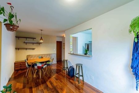 Sala de apartamento para alugar com 2 quartos, 64m² em Jardim Pinheiros, São Paulo