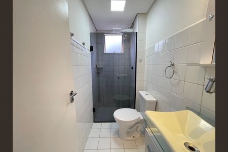 Apartamento para alugar com 55m², 2 quartos e 1 vaga Apartamento para alugar com 55m², 2 quartos e 1 vagaBanheiro
