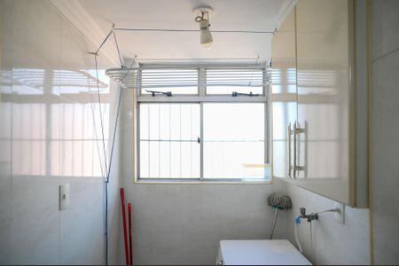 Apartamento para alugar com 62m², 2 quartos e 1 vagaÁrea de Serviço