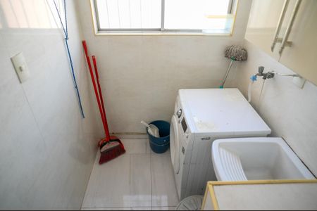 Apartamento para alugar com 62m², 2 quartos e 1 vagaÁrea de Serviço