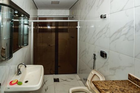 Casa para alugar com 6 quartos, 200m² em Planalto, Belo Horizonte