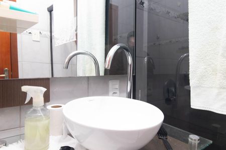 Casa à venda com 360m², 4 quartos e 4 vagasBanheiro Social