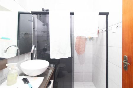 Casa à venda com 360m², 4 quartos e 4 vagasBanheiro Social