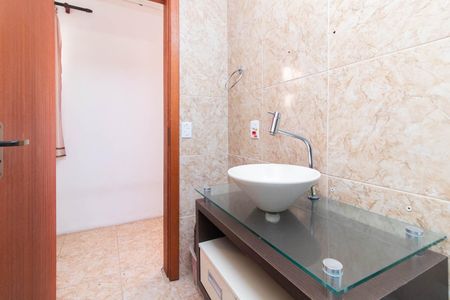 Casa à venda com 360m², 4 quartos e 4 vagasBanheiro - Casa 2