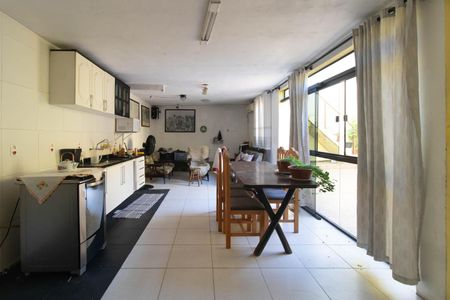 Cozinha - Casa 2 de casa à venda com 4 quartos, 360m² em Partenon, Porto Alegre