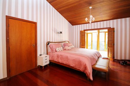 Casa de condomínio para alugar com 600m², 5 quartos e 4 vagas Casa de condomínio para alugar com 600m², 5 quartos e 4 vagasSuíte 2