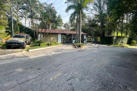 Casa de condomínio para alugar com 600m², 5 quartos e 4 vagas Casa de condomínio para alugar com 600m², 5 quartos e 4 vagasFachada Condomínio