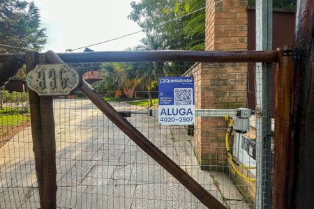 Casa de condomínio para alugar com 600m², 5 quartos e 4 vagas Casa de condomínio para alugar com 600m², 5 quartos e 4 vagasPlaca