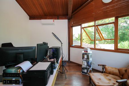 Casa de condomínio para alugar com 600m², 5 quartos e 4 vagas Casa de condomínio para alugar com 600m², 5 quartos e 4 vagasSuíte 1